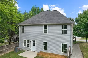 6620 Summer Grove St, Raleigh, NC 27610 - Photo 32