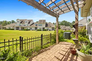9333 Falkwood Rd, Raleigh, NC 27617 - Photo 6