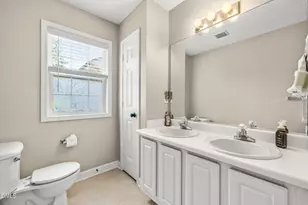 910 Camden Ct, Elon, NC 27244 - Photo 20