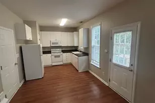 220 Stansbury Ln, Clayton, NC 27527 - Photo 4