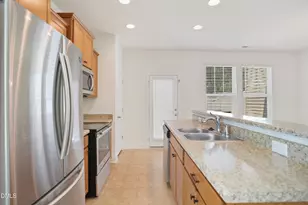 372 E Porthaven Way, Clayton, NC 27527 - Photo 8