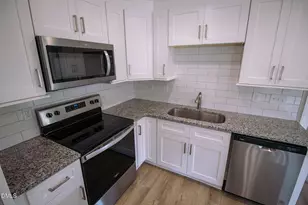 103 E Allen St, Four Oaks, NC 27524 - Photo 26