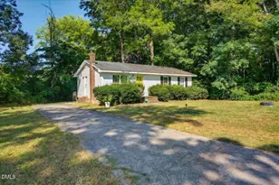 128 Green St, Oxford, NC 27565 - Photo 2