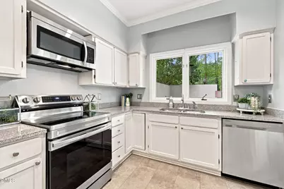 1 Banstead Place, Chapel Hill, NC 27517 - Photo 10