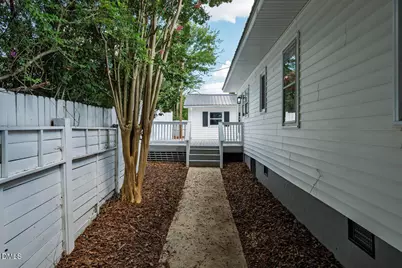 570 West Street, Pittsboro, NC 27312 - Photo 28