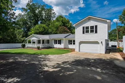 570 West Street, Pittsboro, NC 27312 - Photo 4