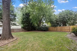 2216 Durweston Ct, Raleigh, NC 27615 - Photo 8