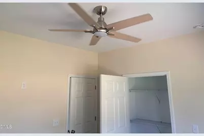 404 Holmes Street, Clinton, NC 28328 - Photo 20