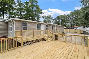 6211 Lemon Springs Rd, Sanford, NC 27332 - Photo 20