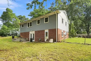1008 Beverly Dr, Raleigh, NC 27610 - Photo 12