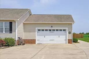 188 Bayberry Ln, Smithfield, NC 27577 - Photo 28