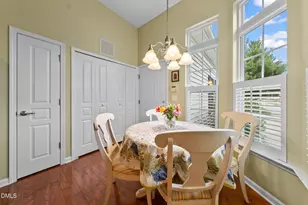 801 Burnaby Ct, Cary, NC 27519 - Photo 14