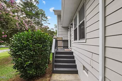 1017 Gaston Avenue, Durham, NC 27707 - Photo 4