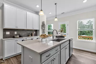 712 Orchard Vista Circle, Raleigh, NC 27606 - Photo 8