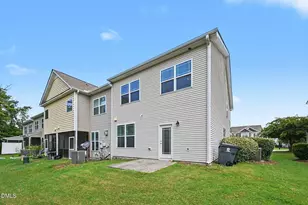 1025 Historic Cir, Morrisville, NC 27560 - Photo 38