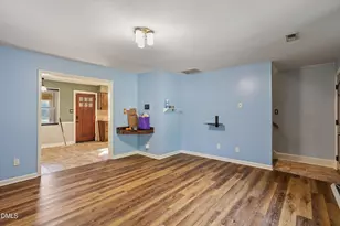 2512 Sundial Cir, Durham, NC 27704 - Photo 10