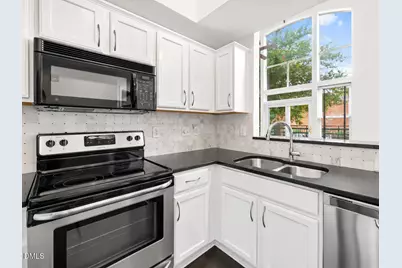 200 S Dawson Street #111, Raleigh, NC 27601 - Photo 4