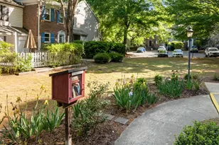 109 Sully Ct, Chapel Hill, NC 27514 - Photo 10