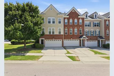 101 Butterbiggins Lane, Apex, NC 27539 - Photo 2