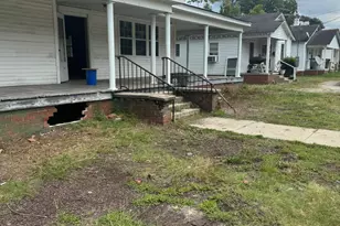 922 Nashville Rd, Rocky Mount, NC 27803 - Photo 2