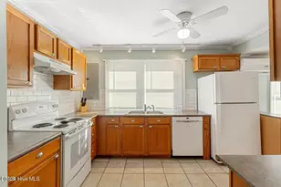 806 S 16th St, Wilmington, NC 28401 - Photo 8