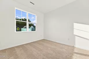 63 Furley St, Sanford, NC 27330 - Photo 32