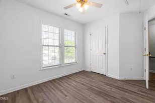 6924 Jeffreys Creek Ln, Raleigh, NC 27616 - Photo 14