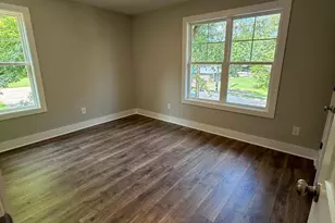 1328 Kent Rd, Raleigh, NC 27606 - Photo 4