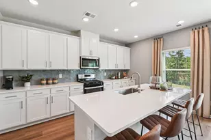 1235 Winding Spg Dr, Mebane, NC 27302 - Photo 2