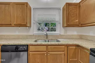 106 London Plain Ct, Cary, NC 27513 - Photo 16