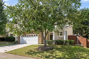 112 Smart Ct, Clayton, NC 27520 - Photo 4