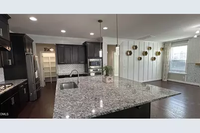 221 Hensley Oak Way, Holly Springs, NC 27540 - Photo 12
