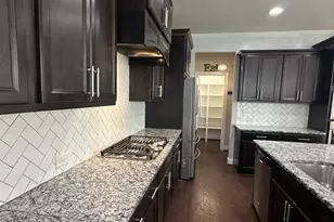 221 Hensley Oak Wy, Holly Springs, NC 27540 - Photo 12
