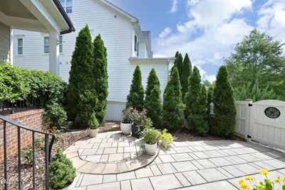 121 Ruskin Drive, Chapel Hill, NC 27516 - Photo 1