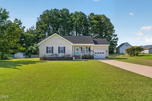 1911 Nahunta Rd, Pikeville, NC 27863 - Photo 1