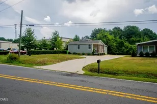 2015 Schieffelin Rd, Apex, NC 27502 - Photo 38