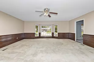 106 Martin St, Dunn, NC 28334 - Photo 6