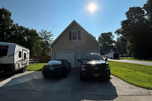 178 Waters Edge Dr, Erwin, NC 28339 - Photo 2