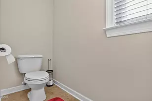 3224 Winterwood Dr, Fayetteville, NC 28306 - Photo 24