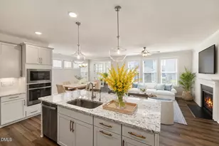 1207 Grangerford Ct, Durham, NC 27703 - Photo 4