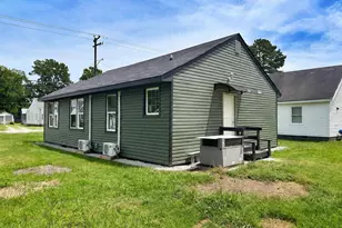 111 N McCaskey Rd, Williamston, NC 27892 - Photo 22