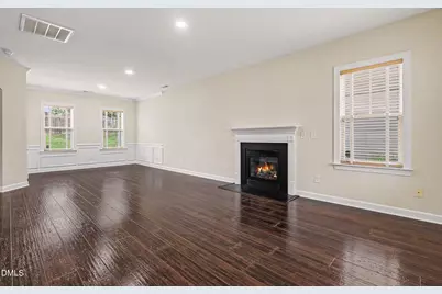 231 E Quailwood Drive, Fuquay-Varina, NC 27526 - Photo 6