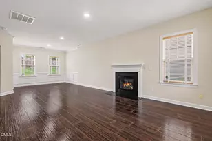 231 E Quailwood Dr, Fuquay Varina, NC 27526 - Photo 6