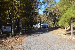 19121 US-64, Siler City, NC 27344 - Photo 4