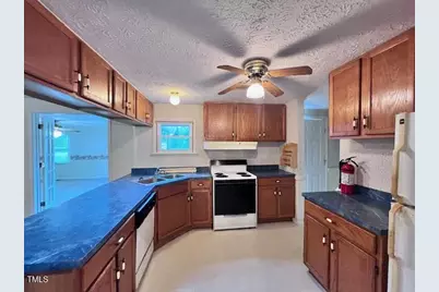 175 Wakeline Drive, Wendell, NC 27591 - Photo 2