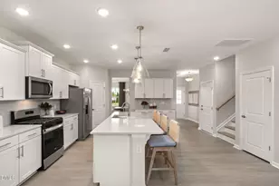 577 Fosterton Cottage Wy, Raleigh, NC 27603 - Photo 2