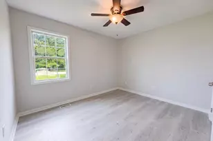 120 Patricia Dr, Smithfield, NC 27577 - Photo 10