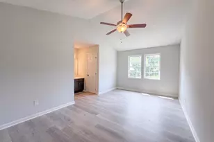 120 Patricia Dr, Smithfield, NC 27577 - Photo 8