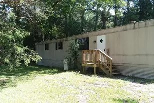 2620 Mobile Park Dr, Zebulon, NC 27597 - Photo 4