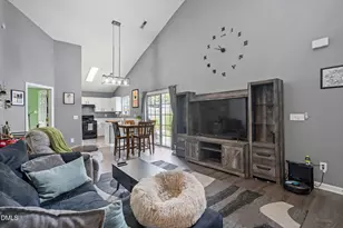 11025 Feather Grass Ln, Raleigh, NC 27613 - Photo 4